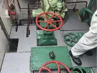 拖船 待售