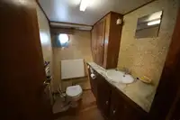 渡轮 待售