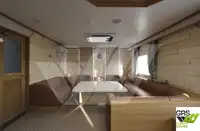 滚装船 待售