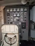登陆艇，坦克 待售