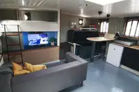 海上酒店 待售