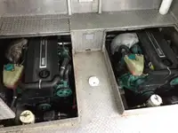 登陆艇，坦克 待售