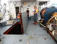 工作船 待售