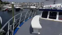 渡轮 待售