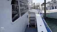 渡轮 待售