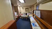 供应船 待售