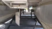 集装箱船 待售