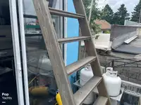 双体船 待售