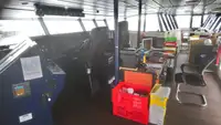 滚装船 待售