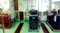 拖船 待售