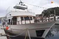 渡轮 待售