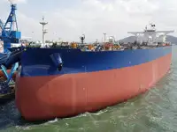 Oil/Chemical tanker 出售