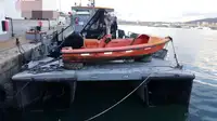 工作船 待售
