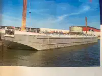 拖船 待售
