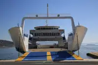 RoPax船 待售