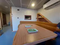 工作船 待售
