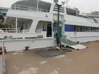 渡轮 待售