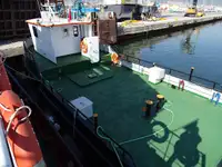拖船 待售