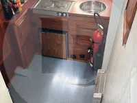 工作船 待售