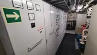 供应船 待售