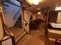 滚装船 待售