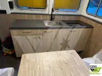 工作船 待售