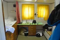 滚装船 待售