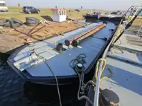 驳船 待售