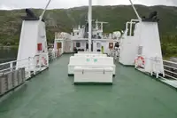 滚装船 待售