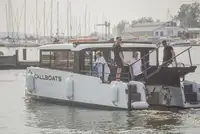 集装箱船 出售