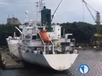 冷藏船 待售