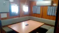 登陆艇，坦克 待售