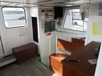工作船 待售