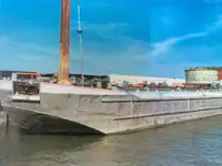 拖船 待售