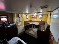 拖船 待售