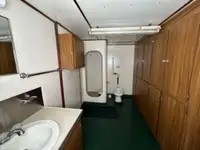 拖船 待售