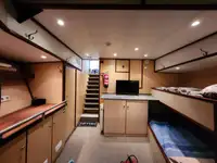 工作船 待售