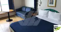 滚装船 待售