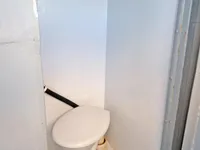 渡轮 待售