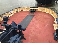 拖船 待售