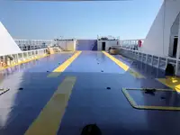 登陆艇，坦克 待售