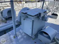 登陆艇，坦克 待售