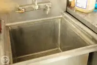 渡轮 待售
