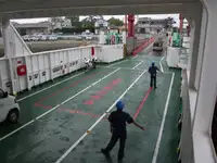 滚装船 待售