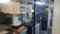 滚装船 待售