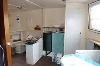 驳船 待售