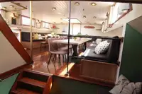海上酒店 待售