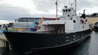 滚装船 待售