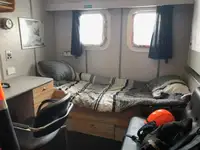 拖船 待售