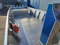 工作船 待售